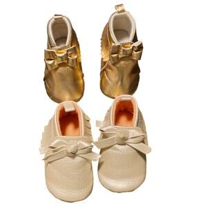 Carter’s Child of Mine – Size 0–3M – Cream & Rose Gold Faux Leather Moccasins